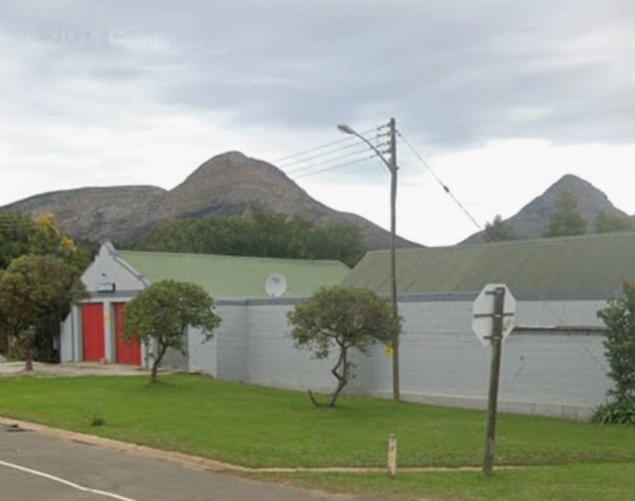 Commercial Property for Sale in Kareedouw Eastern Cape
